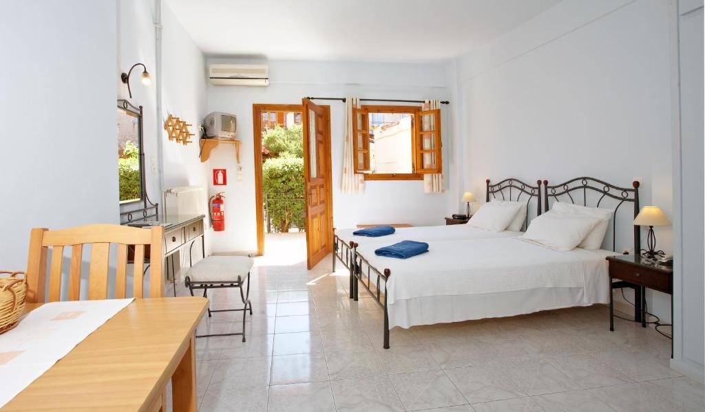 Anniska Hotel Kardamyli Pokój zdjęcie